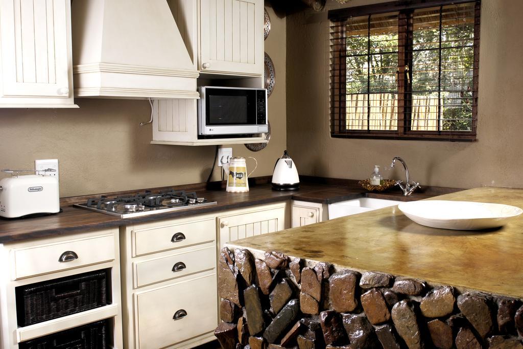Alkmaar Caracal Lodge חדר תמונה